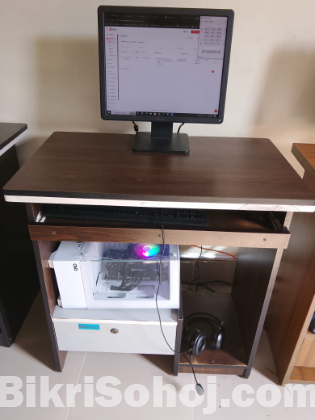 কম্পিউটার ডেস্ক টেবিল